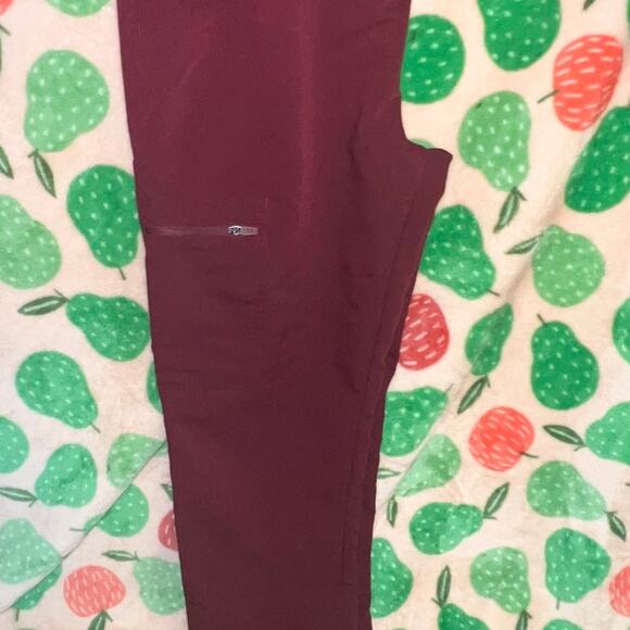 Figs scrub pants size XS - Picture 12 of 12
